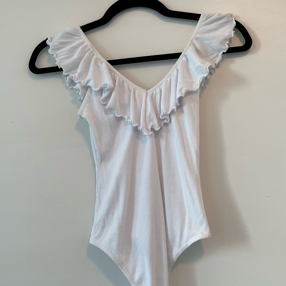 ARITZIA | WILFRED DANETTE BODYSUIT